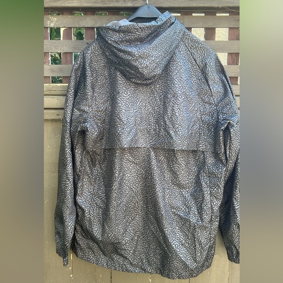 Nike Air Jordan JSW Wings 1988 Anorak Windbreaker Black Cement Hooded Medium - Picture 2 of 3